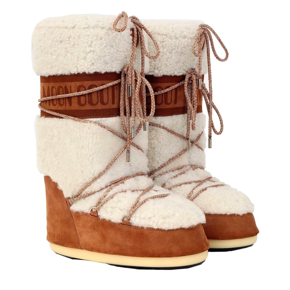 ISO Moon Boot Women's White Classic Shearling Boot